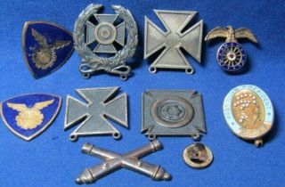Wwii Sterling Army Air Forces Di Pins,  Marksman & Expert Badges -