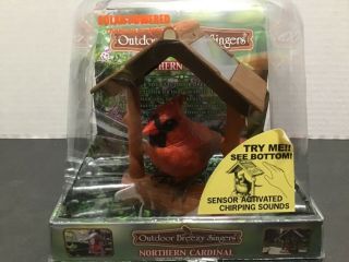 Takara Outdoor Breezy Singers : Northern Cardinal Motion - Activated Solar Powered