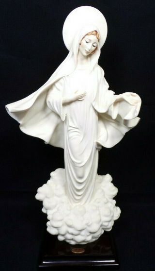 Giuseppe Armani Florence Madonna Of Medjugorje 14 Inch Statue,  Small Chip