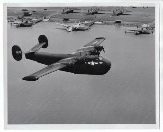Wwii Consolidated Pb2y Coronado 7241 Flying Boat At Seaplane Base News Photo