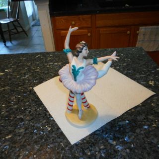 Viletta " The Sugar Plum Fairy " Porcelain Ballerina Figurine Ltd Edition 1980