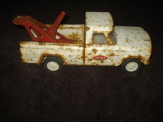 Vintage Tonka Jeep Wrecker Tow Truck White From The 1960s