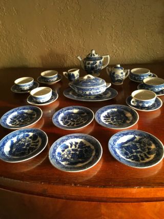 Vintage Early 60s Childs Tea Set Blue Willow Japan 26 Piece One Owner Me 2