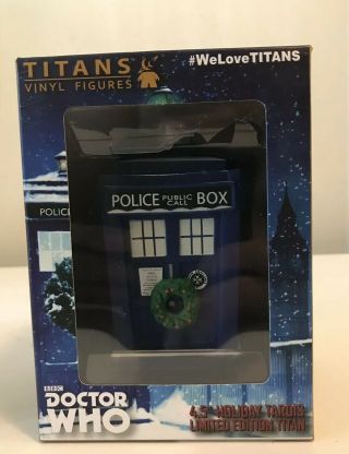 Titans Vinyl Figures Dr Who 4.  5 " Holiday Tardis Christmas Ornament With Wreath
