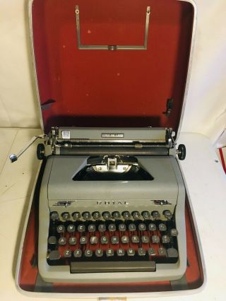 Vintage Green Royal Quiet De Luxe Portable Typewriter Hard Case Circa 1950’s