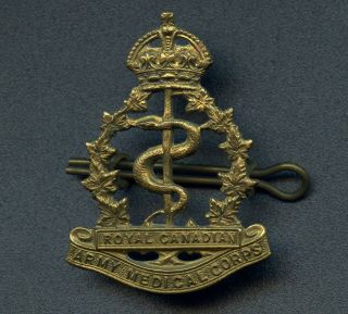 Ww2 Royal Canadian Army Medical Corps Collar Badge 43 Mm X 31 Mm