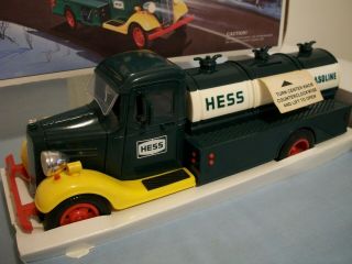 1985 HESS TRUCK FIRST TOY BANK WITH RUBBER BAND 2