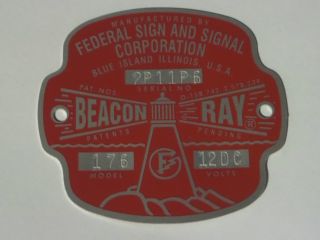 Federal Sign And Signal Model 176 Beacon Ray Replacement Badge