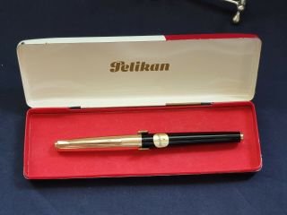 Vintage Fountain Pen Pelikan P30 Rolled Gold 14k Gold Nib 585 Made In Germany