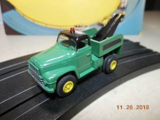Vintage Aurora Tjet International Tow Truck Ho Slot Car,  Green 1364,  Thunderjet