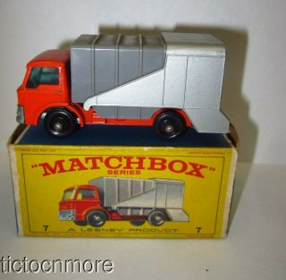 Vintage Lesney Matchbox 7 Refuse Truck & Box Toy Model