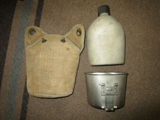 Us Army Canteen Set With 1944 Dated Canteen,  Khaki Cover And Cup
