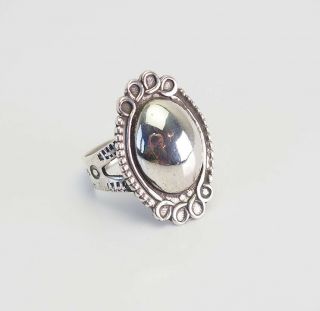 Elegant Vintage Navajo Native American Sterling 925 Silver Ring Size 7