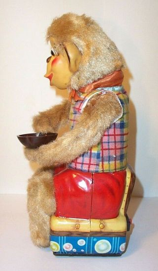 1950 ' s BATTERY OPERATED BUBBLE BLOWING MONKEY TIN LITHO CHILD ' S TOY 3