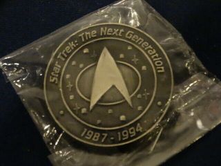 Star Trek The Next Generation Screen Saver Plus Bonus Star Trek 1987 - 1994 Pin 2