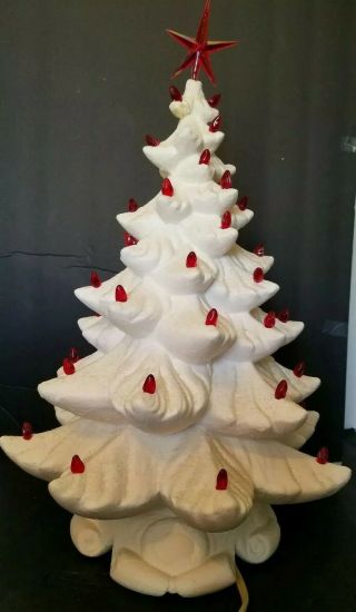 Stunning Vintage Atlantic Mold 21 " White Ceramic Light - Up Christmas Tree