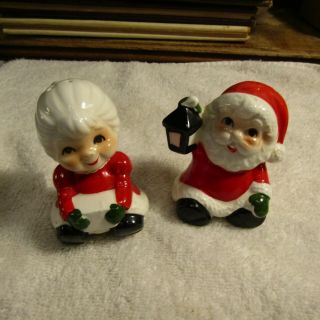 Vintage Salt & Pepper Shakers Set Christmas Santa Lantern Mrs Claus Gift Japan
