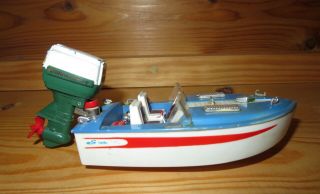 Vintage 1969 Ideal Scorpion Toy Boat W/ 100 Hp Johnson Outboard