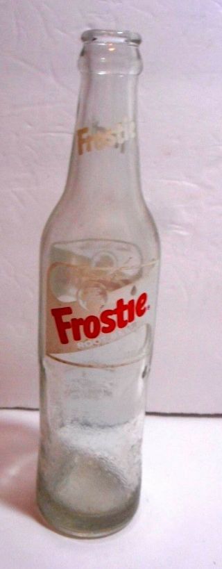 Frostie Old Fashion Root Beer 10 Oz.  Soda Bottle Camden,  Jersey