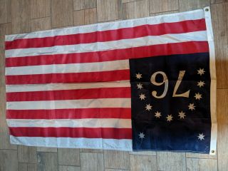 34 " X 58 " Vintage Nylon 1976 Bicentennial American Flag