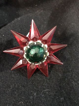 1930s C - 6 Single Row MATCHLESS STAR Glass Christmas Light - RED w GREEN GEM 2