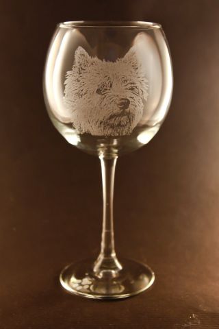 Etched Norwich Terrier On Large Elegant Wine Glasses - Set Of 2