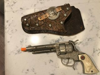 Vintage Hubley Texan Cap Pistol With Holster 9 Inches