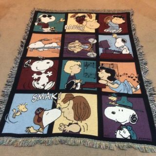 Rare Peanuts Snoopy Charlie Brown Lucy Woodstock Fringed Throw Blanket 4’ X 6.  5’