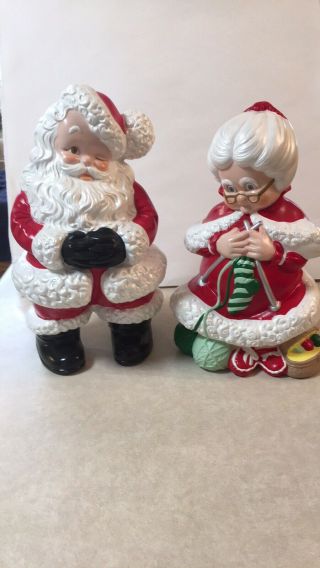 Vintage Mr.  And Mrs.  Santa Claus Atlantic Mold Ceramic Figures Large 14 " 1970’s