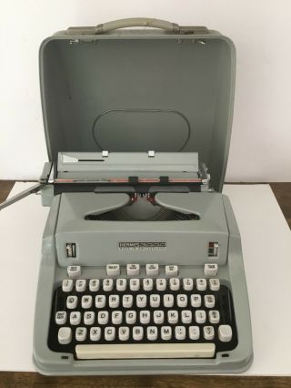 Vintage Hermes 3000 Typewriter With Hard Case - Made In Switzerland