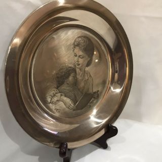 Sterling Silver 1974 Franklin Mothers Day Plate Mother & Child