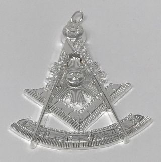 Freemason Masonic Past Master Collar Jewel In Silver Tone