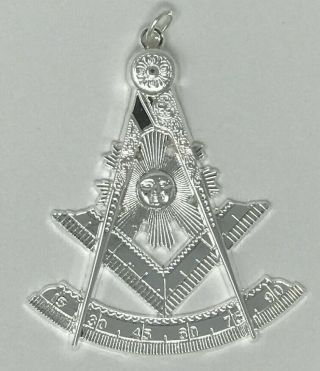 Freemason Masonic Past Master Collar Jewel in Silver Tone 2