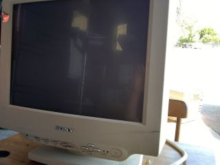 Vintage Sony Multiscan 17sf Ii Cdp Crt Monitor