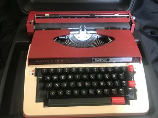 Vintage Brother Power 12 Portable Electric Typewriter With Carrying Case
