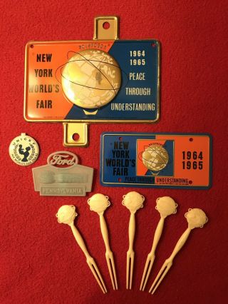1964 - 65 York Worlds Fair Souvenirs Tag Topper License Plate Bicycle