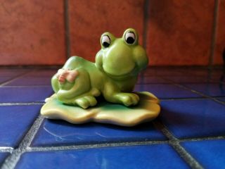 Vintage Lefton China Hand Painted Green Frog With Butterfly