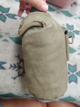 Ww2 Us Canteen with pouch dated 1945 3