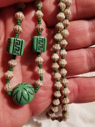 ART DECO c 1920s EGYPTIAN REVIVAL MAX NEIGER GREEN AND WHITE GLASS BEAD NECKLACE 3
