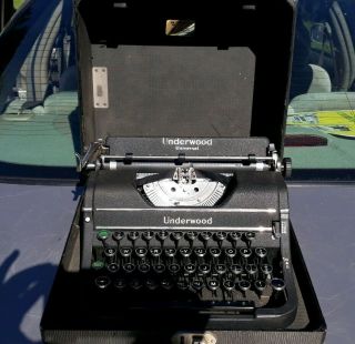 Vintage Underwood Portable Typewriter Touch Tuning