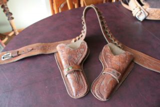 Western Style Leather Two Gun Holster & Belt
