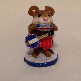Wee Forest Folk M - 196a One Mouse Band Rwb
