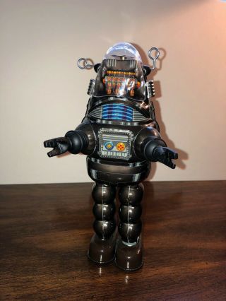 Billiken Robby The Robot Superhero Wind Up Tin Toy - Cond W/key