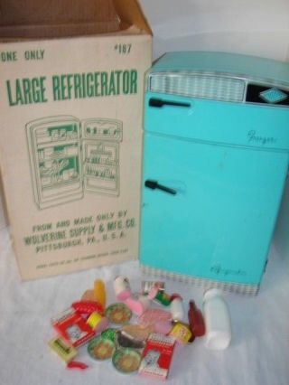 Vintage Wolverine Supply Co Metal Doll Kitchen Toy 187 Refrigerator Food & Box