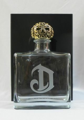 Deleon Tequila 750 Ml.  Clear Glass Bottle With Gold Cap Decorative Collectible
