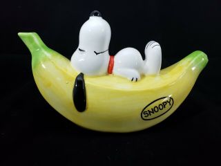 Vintage 1966 Ceramic Bank,  Snoopy On Banana,  United Feature Syndicate,  Inc Japan