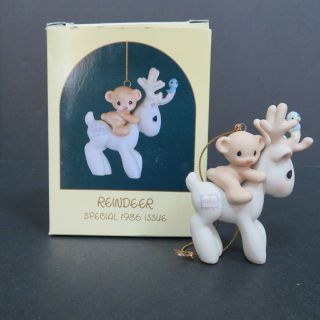 Precious Moments Reindeer Ornament,  Special 1986 Issue,