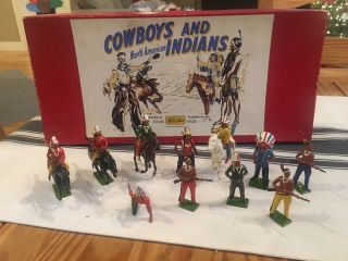 Vintage Britain Cowboys And North American Indians Toy Indians & Horses