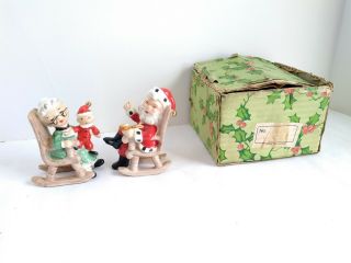 Vintage Lefton Santa Mrs Claus Christmas Ceramic Salt & Pepper Figure Shaker Set