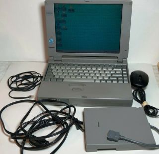 Vintage Toshiba Laptop Computer Windows 95 Floppy Cd Rom Pentium 1.  2 Gb